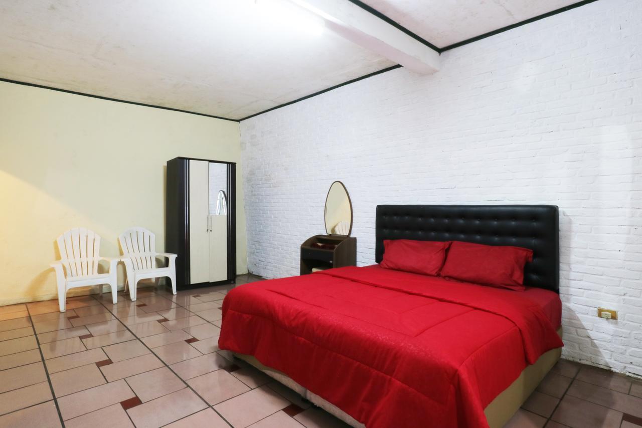 Villa Madani Paragajen Extérieur photo